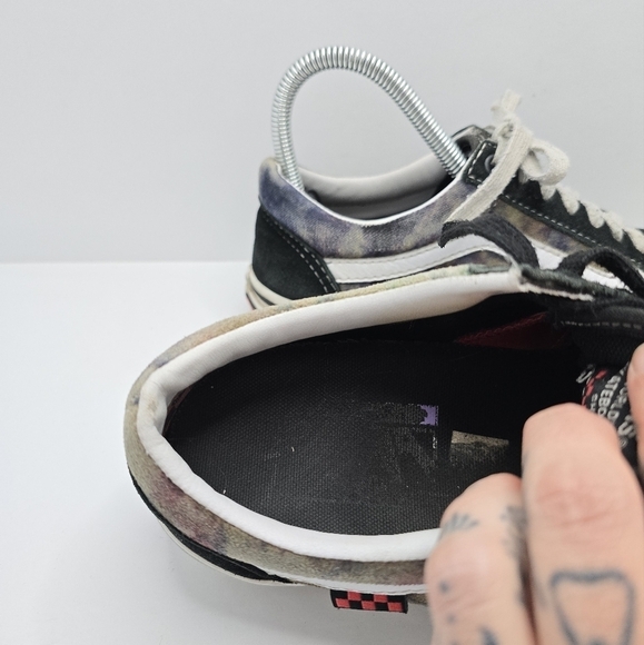 Vans | Old Skool distressed black indie sleeze low-top sneakers | WMS 7 - Picture 7 of 14
